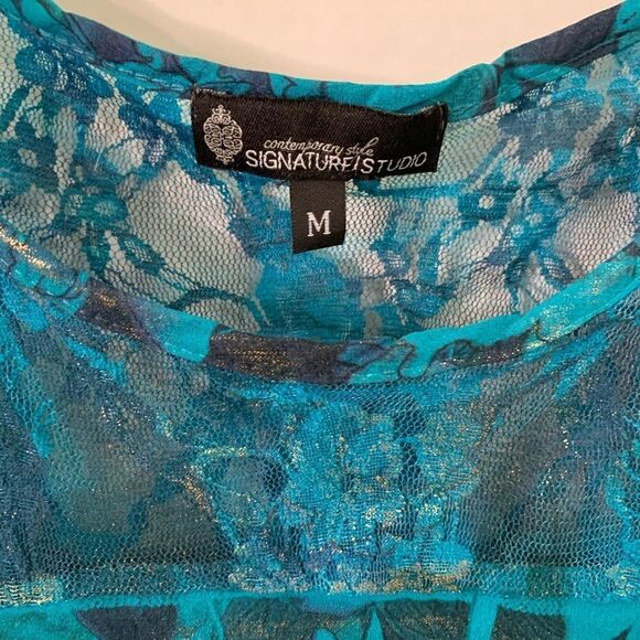 Signature studio blouse  - Picture 2 of 5